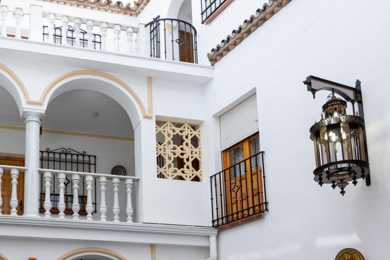 Hotel Los Omeyas Кордова Экстерьер фото