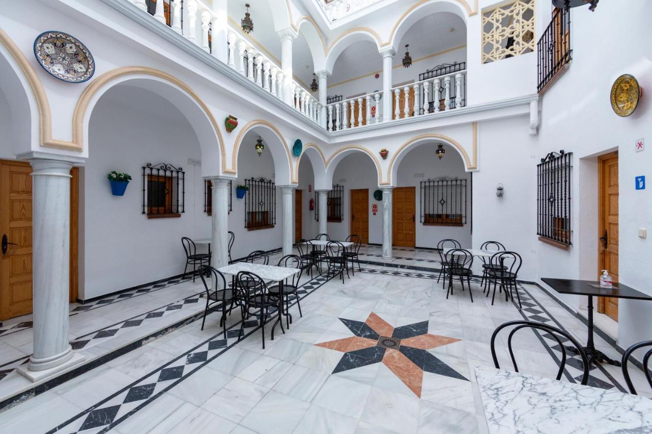 Hotel Los Omeyas Кордова Экстерьер фото