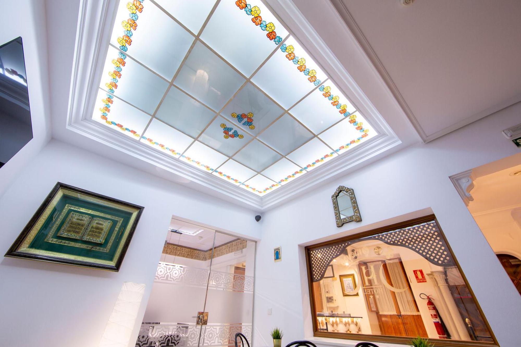 Hotel Los Omeyas Кордова Экстерьер фото